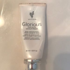 Younique glorious makeup primer